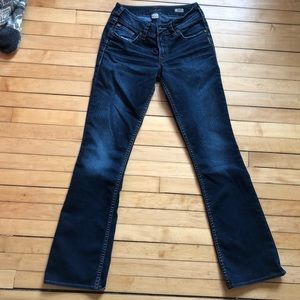 Silver jeans SUKI bootcut size 28 x 34 long